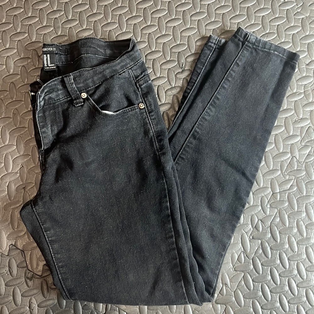 Forever21 black skinny jeans